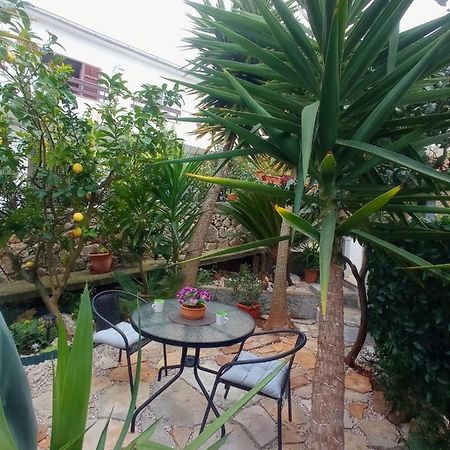 Apartmani Bonavia Jelsa  Kültér fotó