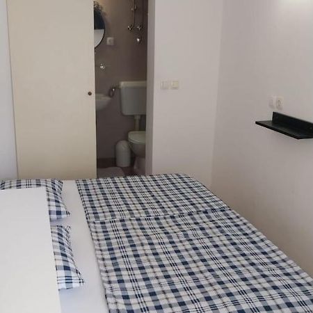 Apartmani Bonavia Jelsa  Kültér fotó